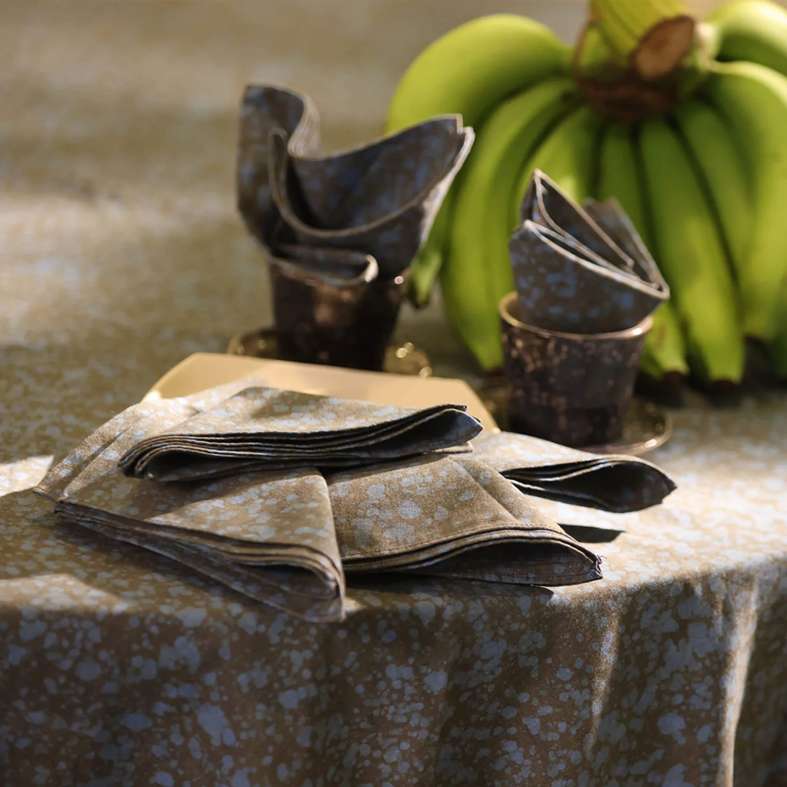 Table Cloth Set Cotton Wax Print - Homeware - View 1